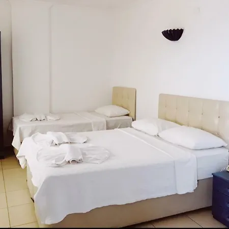 Ayyildiz Otel * Ayvalik